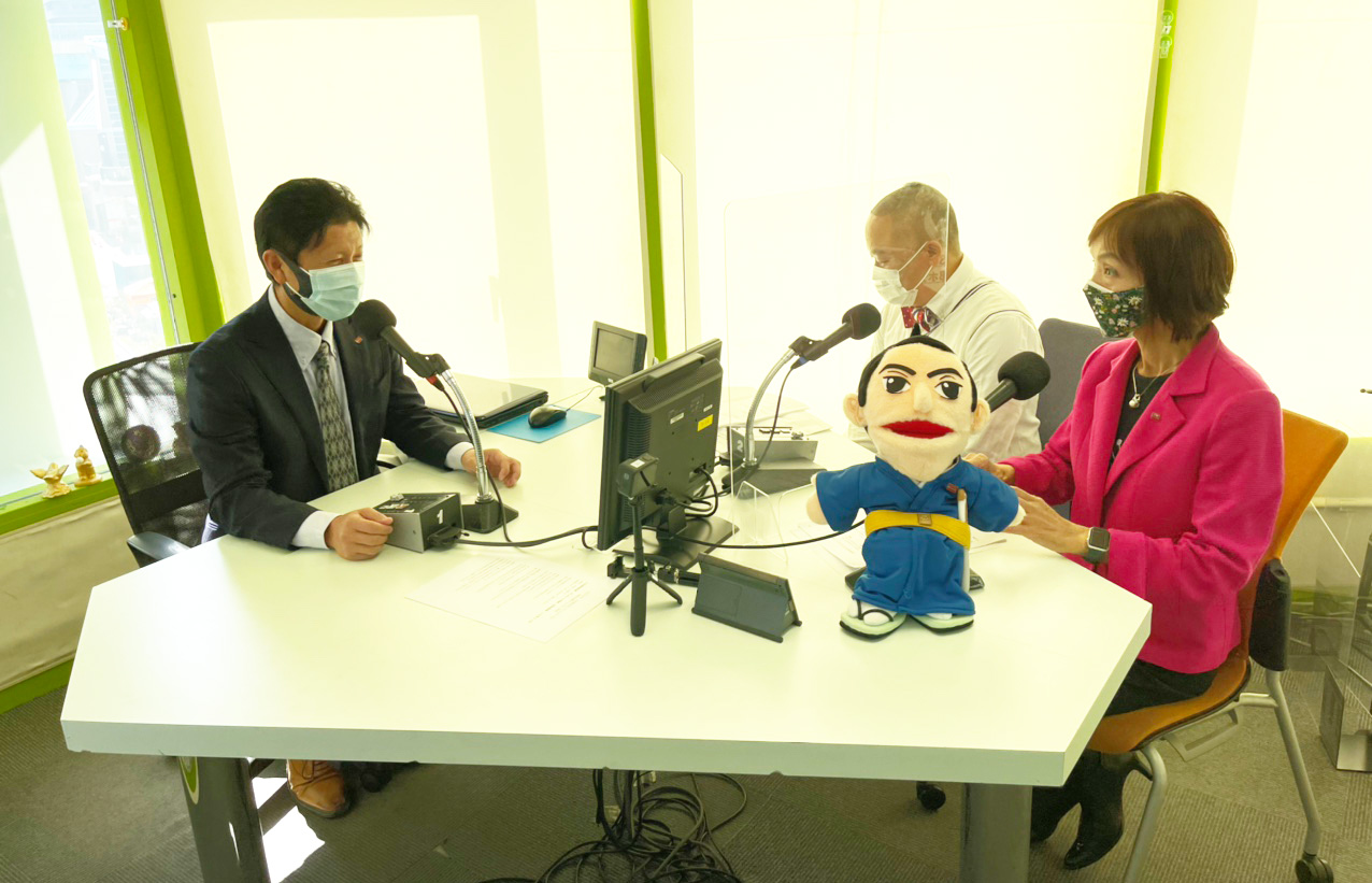 CROSS-FM